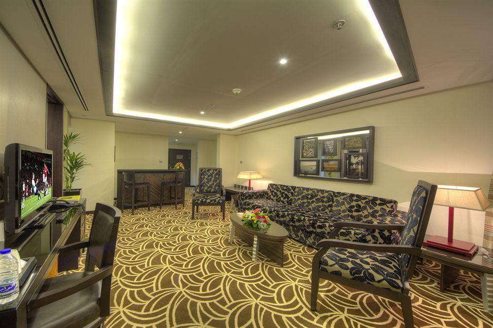 Raintree Rolla Hotel Dubai Eksteriør billede