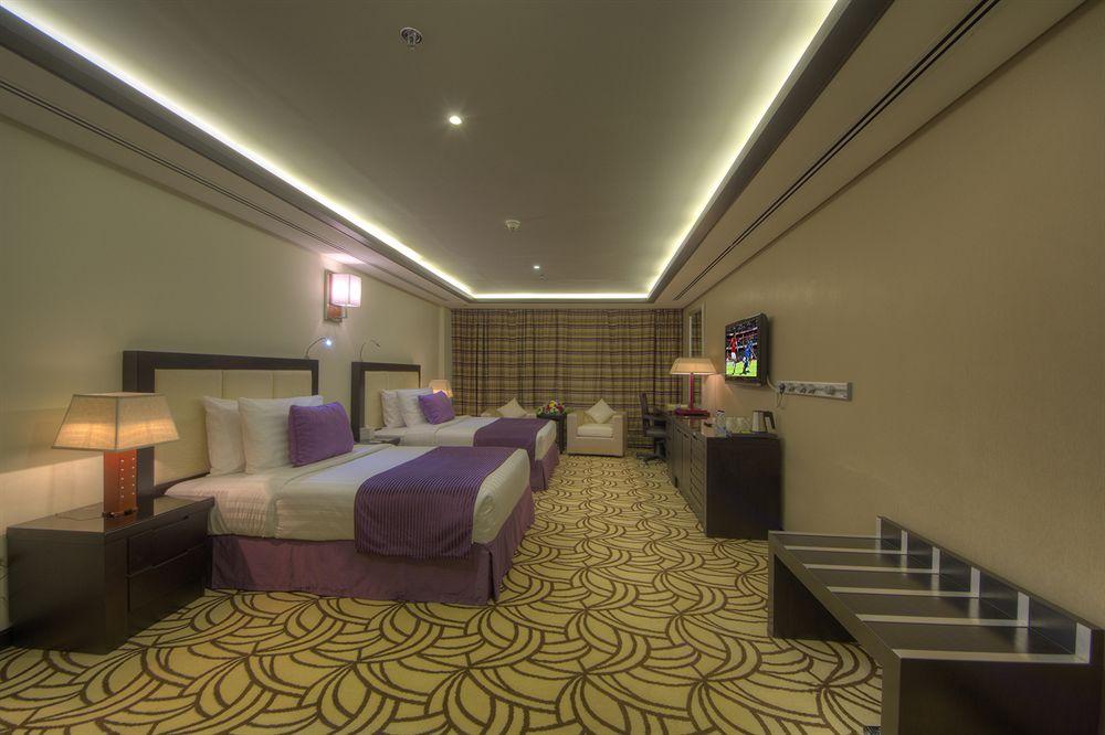 Raintree Rolla Hotel Dubai Eksteriør billede