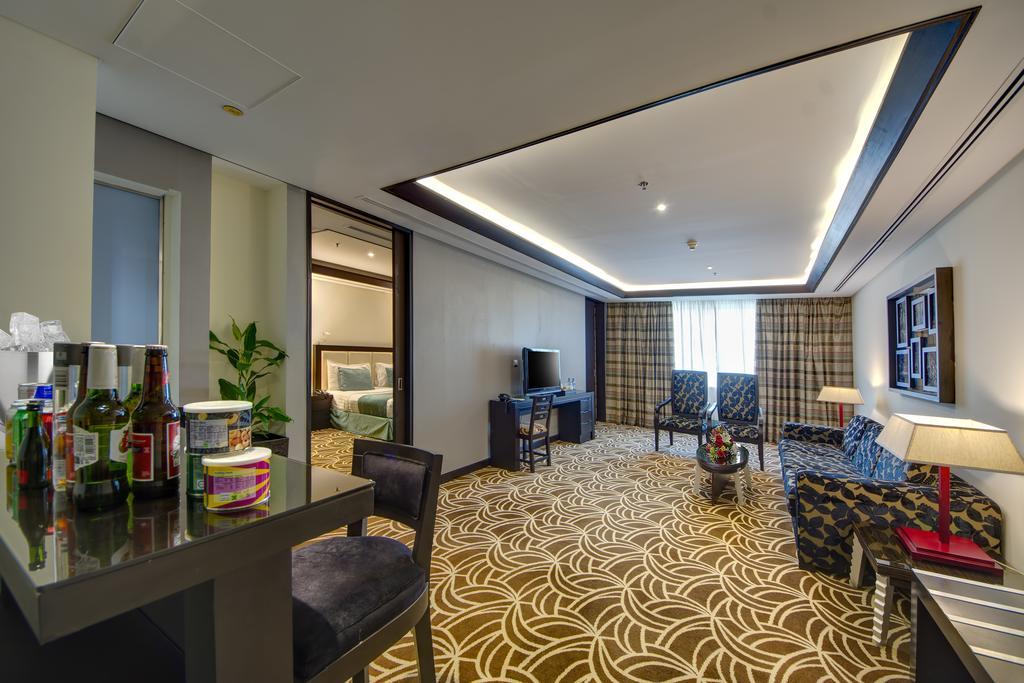 Raintree Rolla Hotel Dubai Eksteriør billede