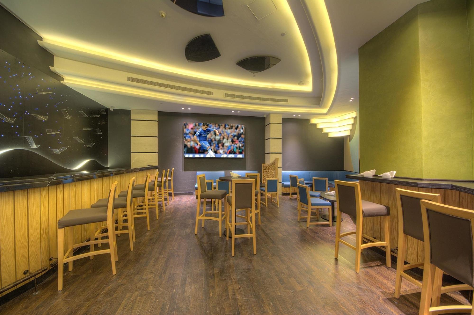 Raintree Rolla Hotel Dubai Eksteriør billede