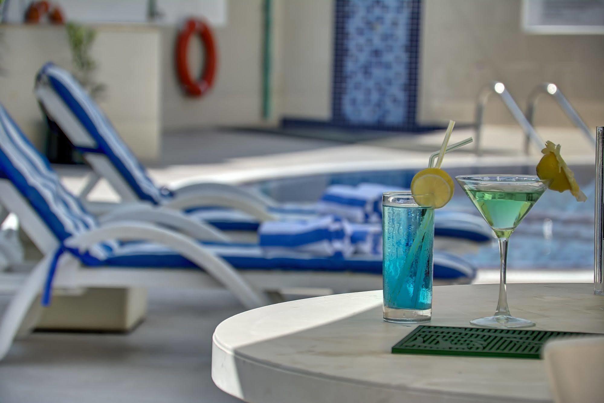 Raintree Rolla Hotel Dubai Eksteriør billede